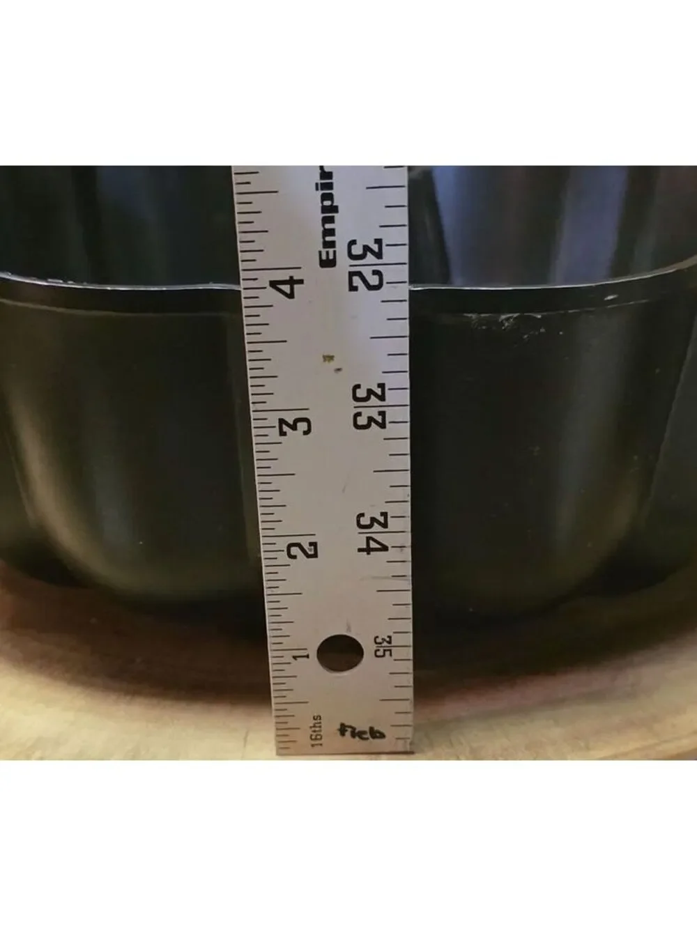 Nordic Ware Vintage Bundt Cake Pan Black Cast Aluminum 12 Cup Heavy Duty